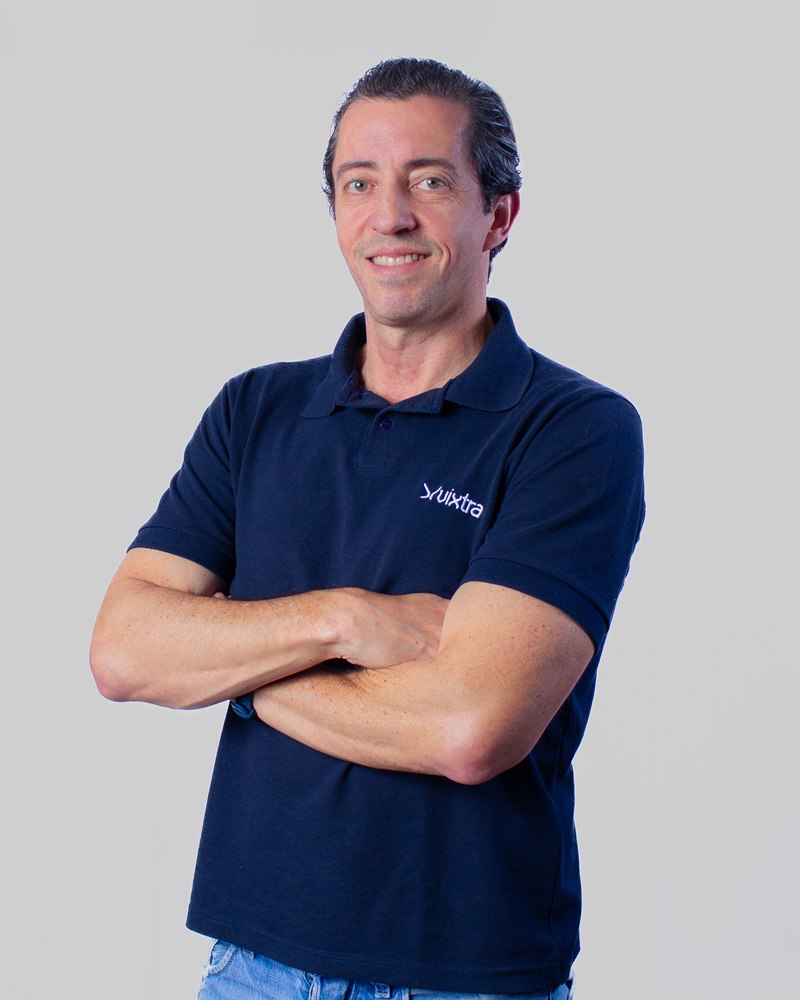 Caio Gelfi, co-founder and Commercial Director of Vixtra